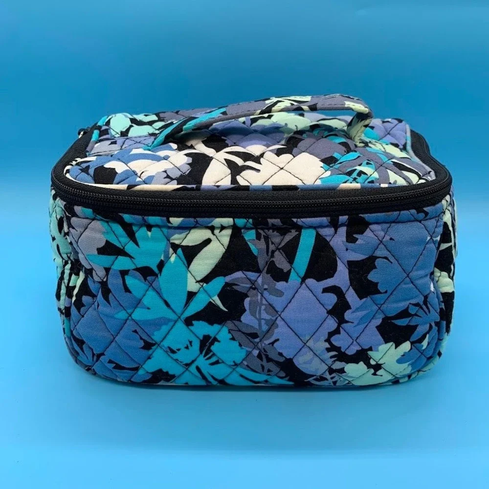 Vera Bradley Quilted Camofloral Cosmetic Bag Blue Teal Floral Travel Makeup Case